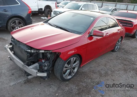 2018 Mercedes-Benz Cla 250 4Matic z USA, uszkodzony, nr VIN WDDSJ4GB7JN664763